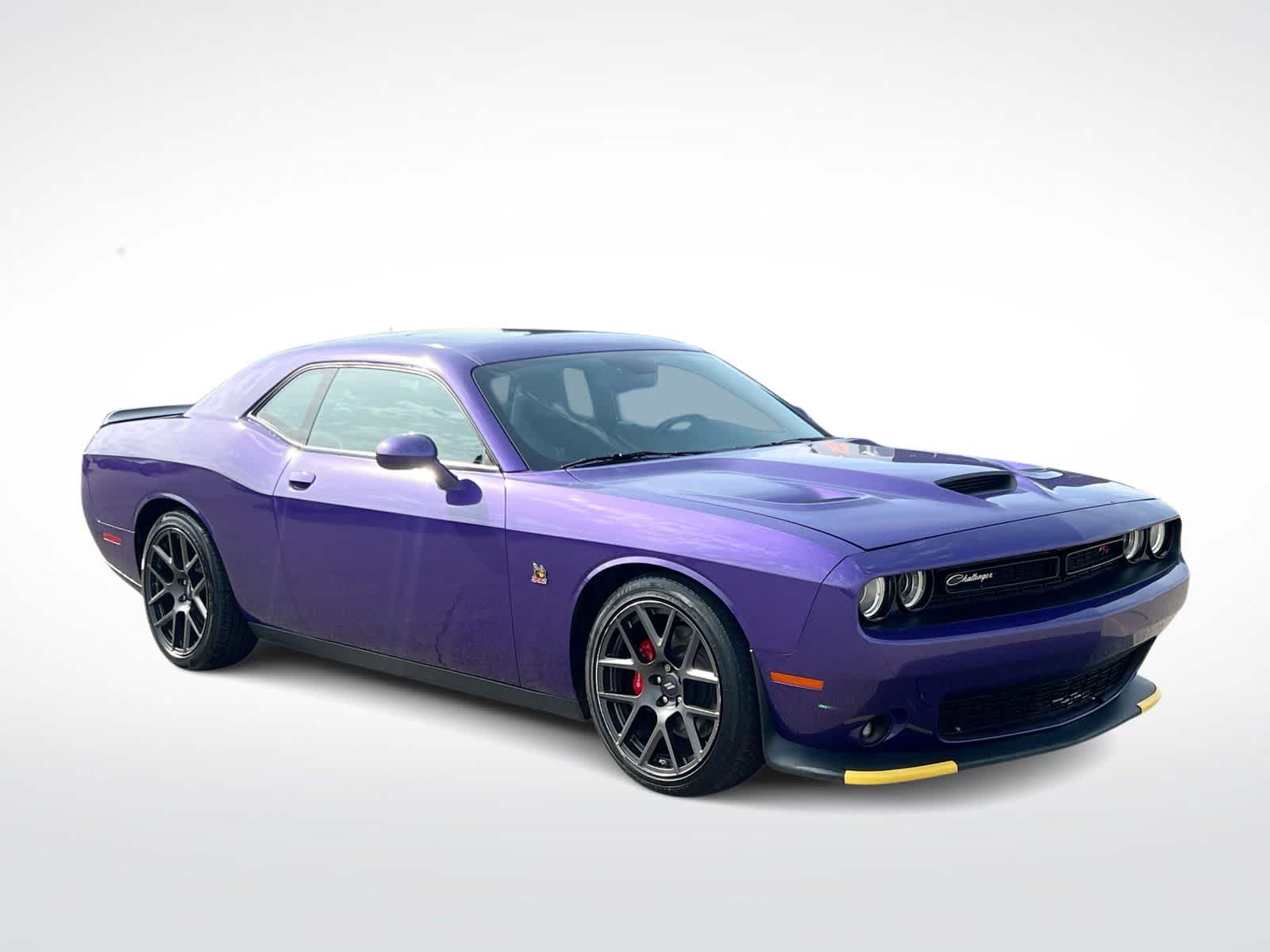 Thumbnail: 2019 Dodge Challenger - 2