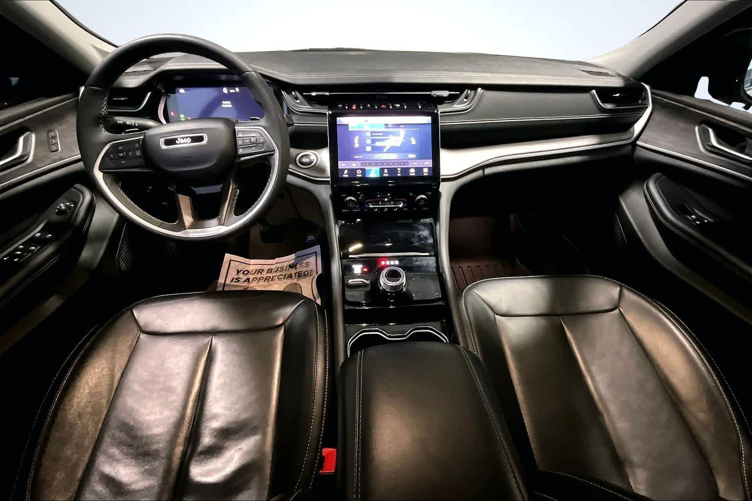 Thumbnail: 2023 Jeep Grand Cherokee L - 6