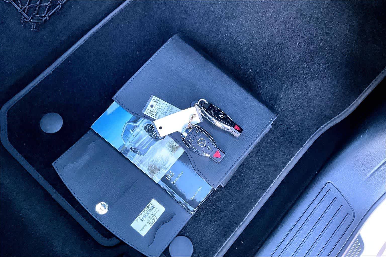 Thumbnail: 2019 Mercedes-Benz GLS - 20