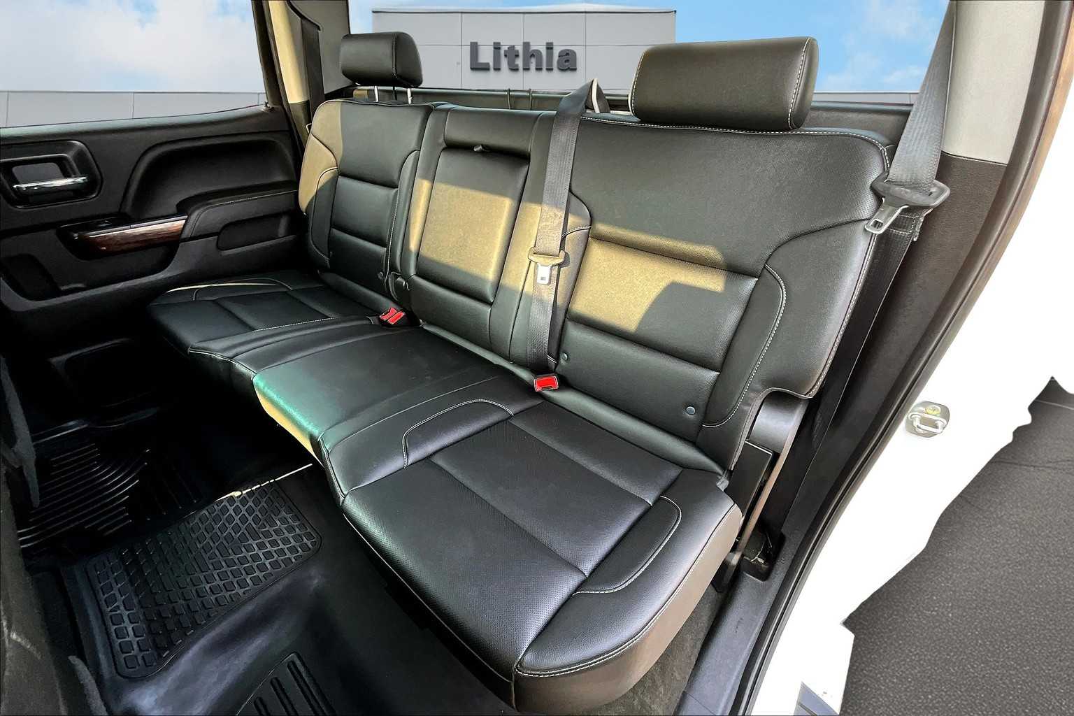 Thumbnail: 2018 GMC Sierra 2500 - 13