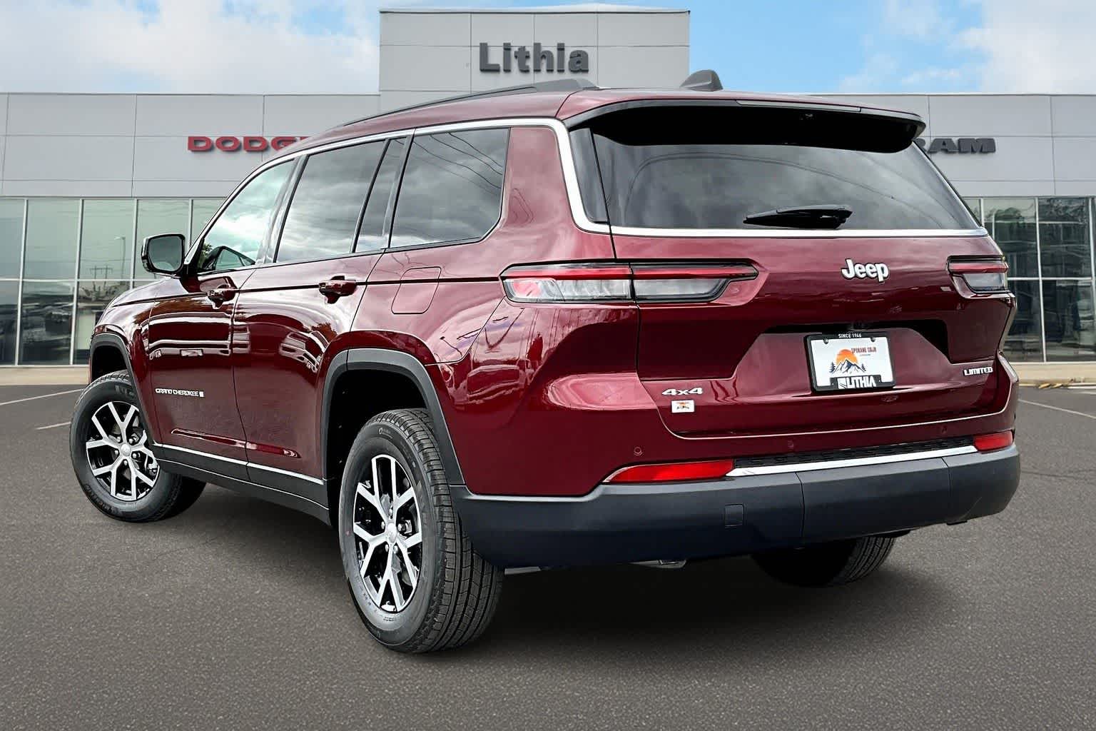 Thumbnail: 2025 Jeep Grand Cherokee L - 4