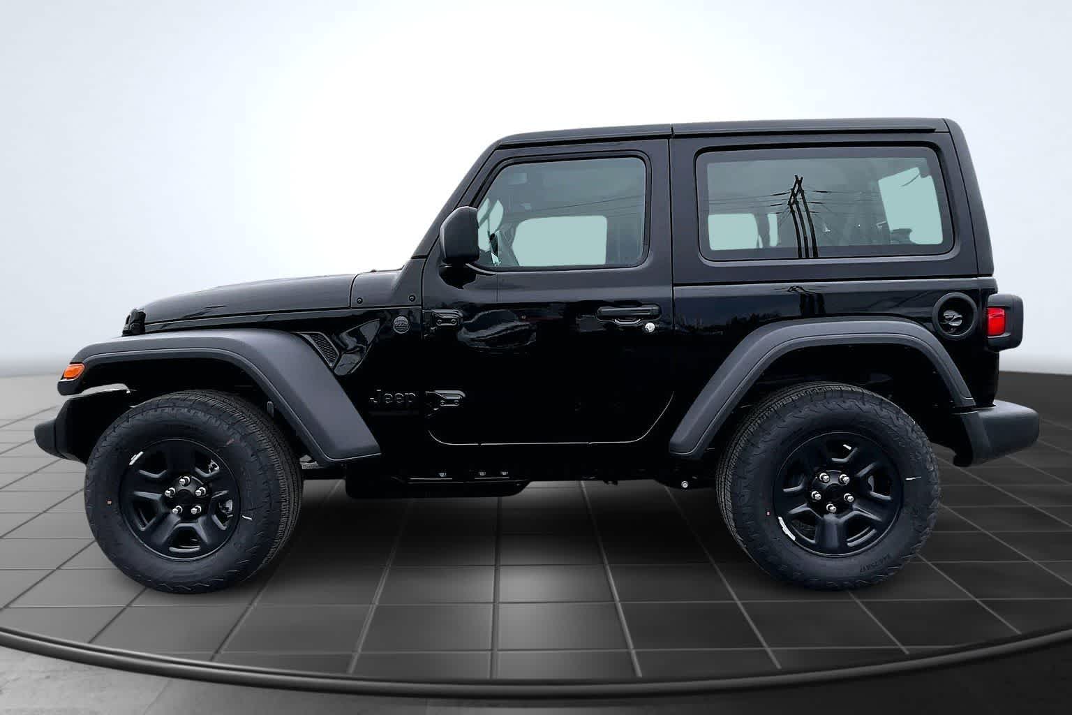 Thumbnail: 2026 Jeep Wrangler - 3