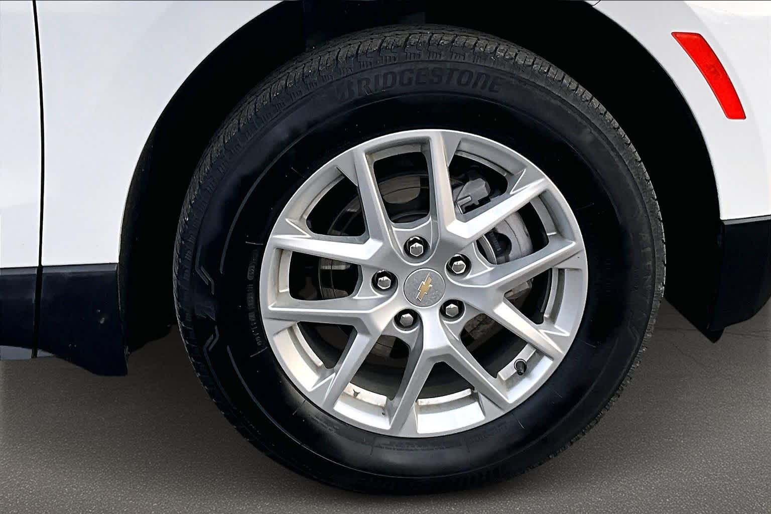 Thumbnail: 2024 Chevrolet Equinox - 34