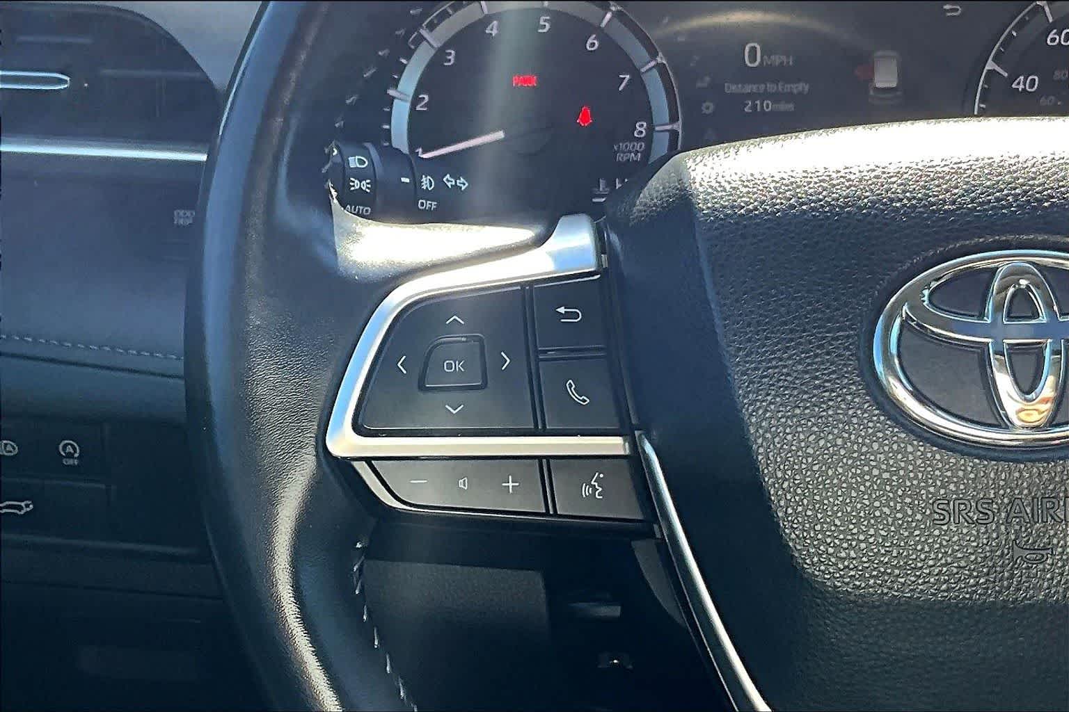 Thumbnail: 2024 Toyota Highlander - 25