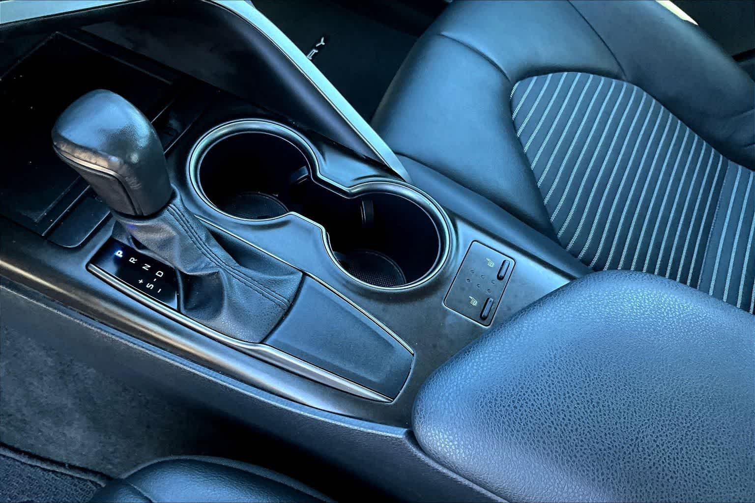 Thumbnail: 2024 Toyota Camry - 17