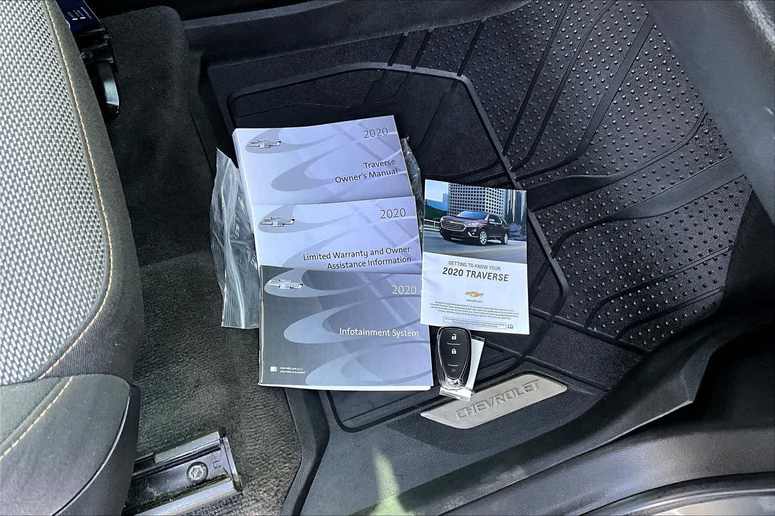 Thumbnail: 2020 Chevrolet Traverse - 20