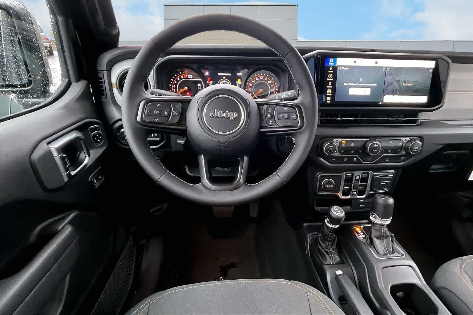 Thumbnail: 2026 Jeep Gladiator - 15