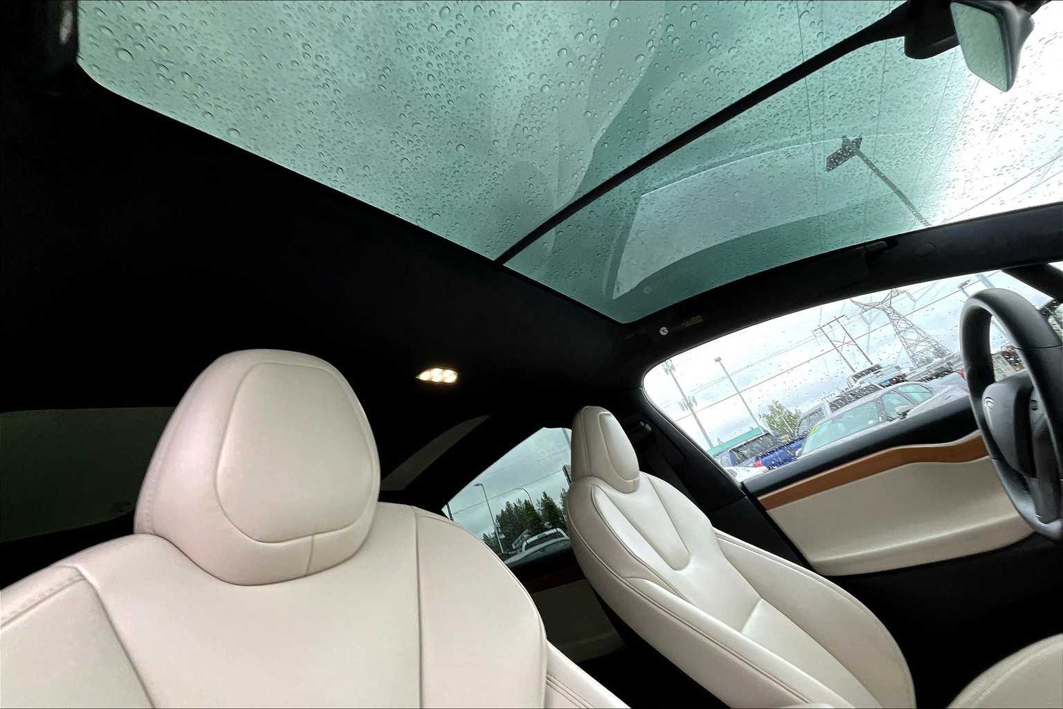 2020 Tesla Model X Performance 26