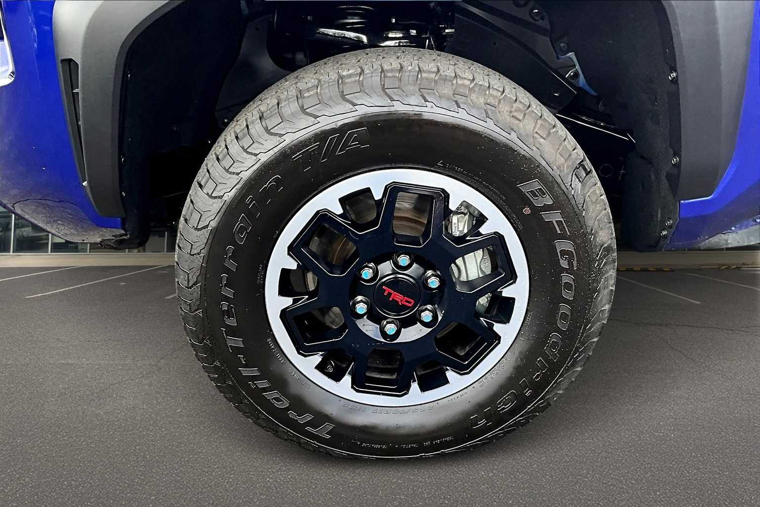 Thumbnail: 2025 Toyota Tacoma - 8