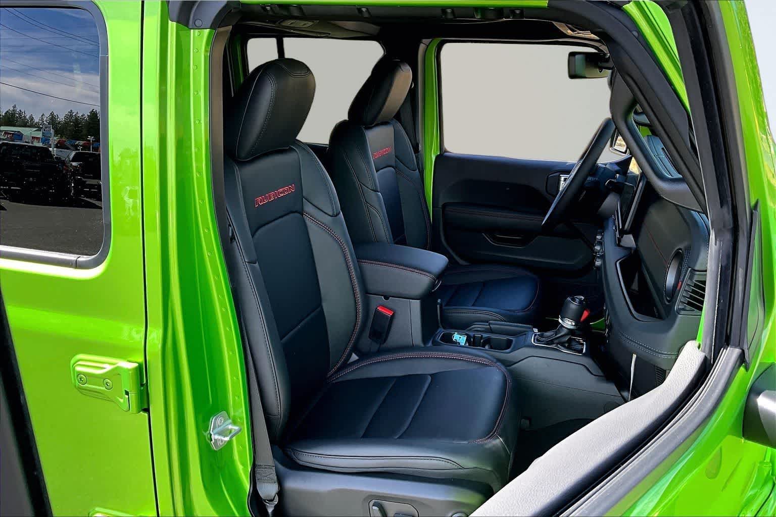 Thumbnail: 2026 Jeep Wrangler - 14