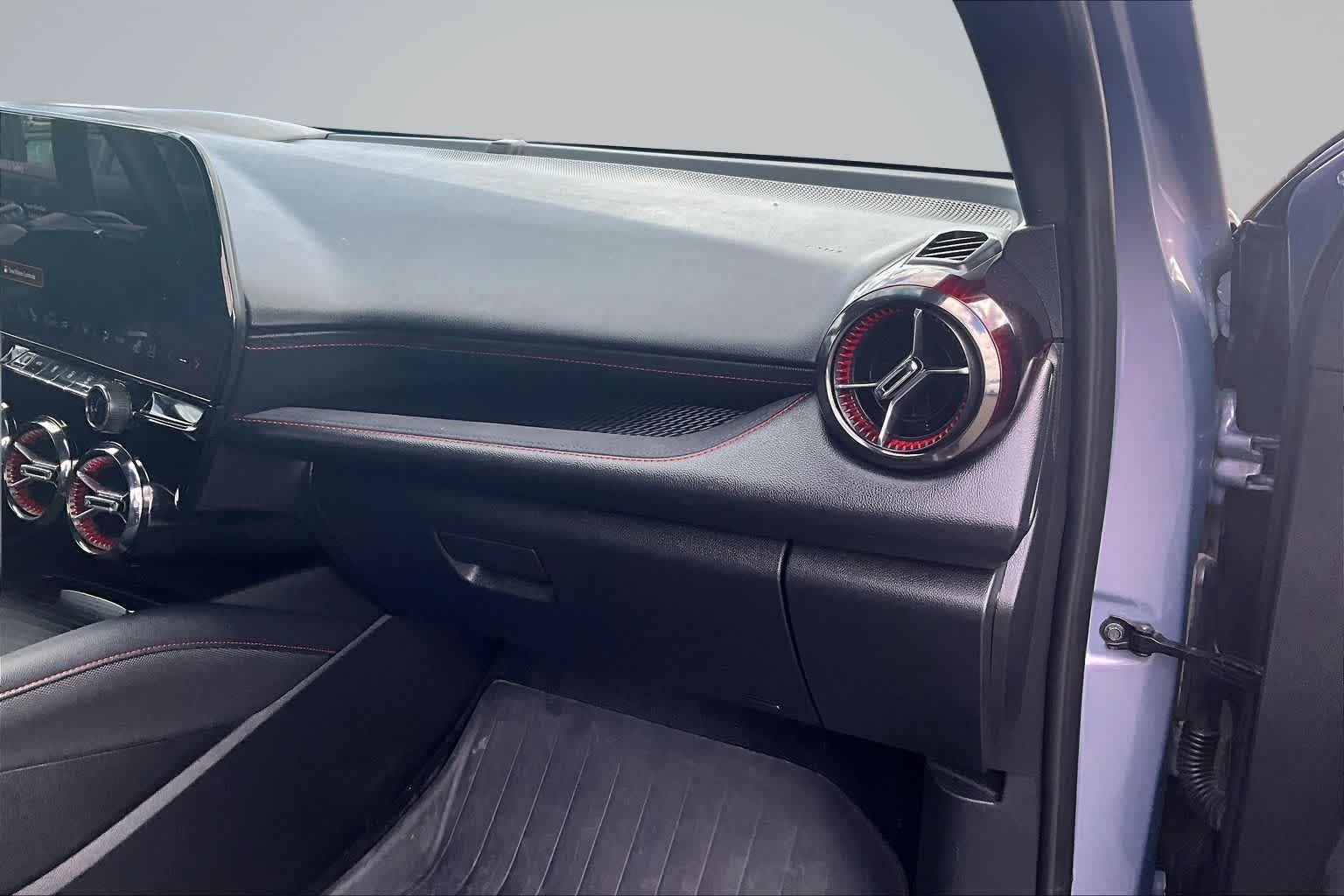 Thumbnail: 2024 Chevrolet Blazer EV - 24