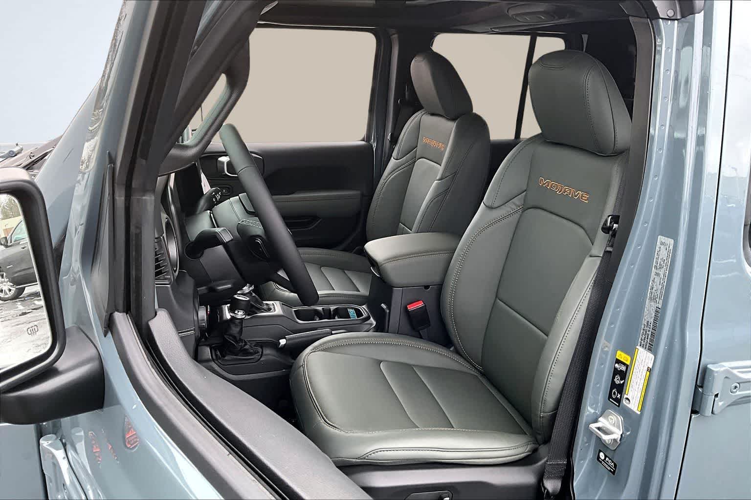 Thumbnail: 2026 Jeep Gladiator - 11