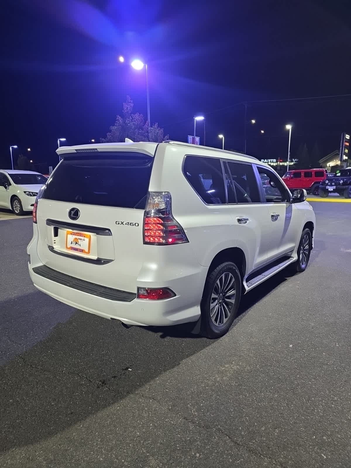 2023 Lexus GX 460 Luxury photo 4