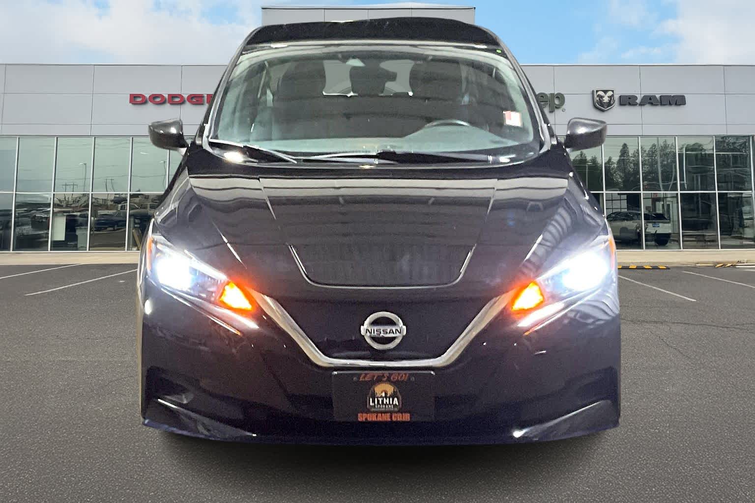 Thumbnail: 2022 Nissan Leaf - 6