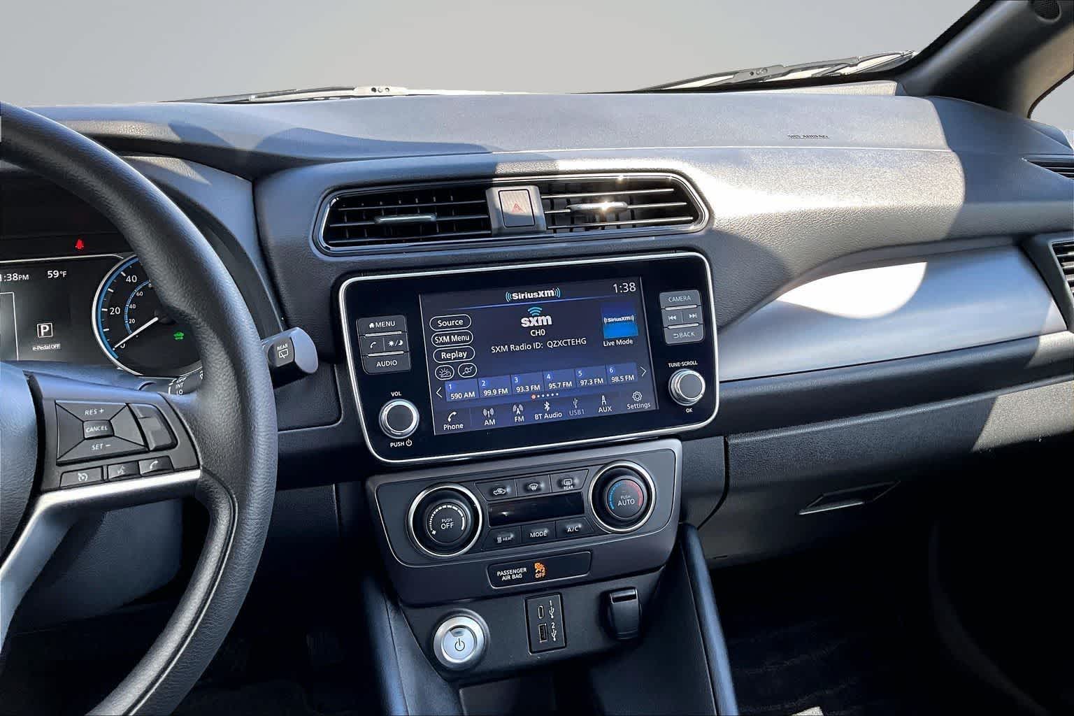 Thumbnail: 2024 Nissan Leaf - 16