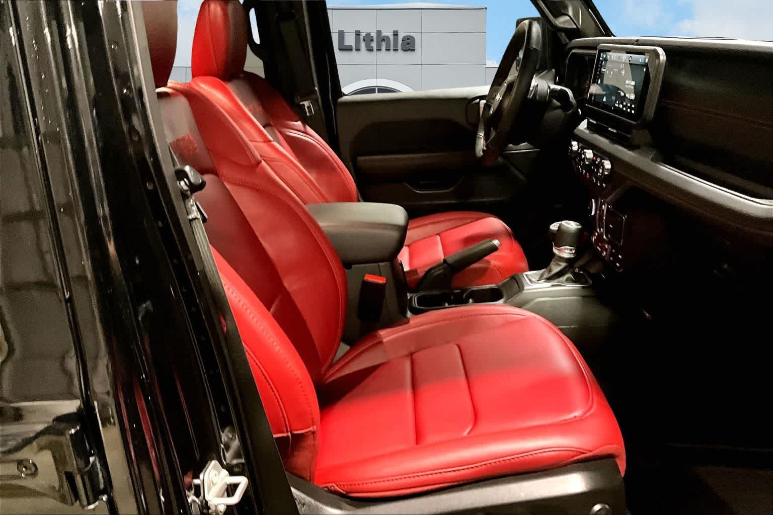 Thumbnail: 2024 Jeep Wrangler - 13