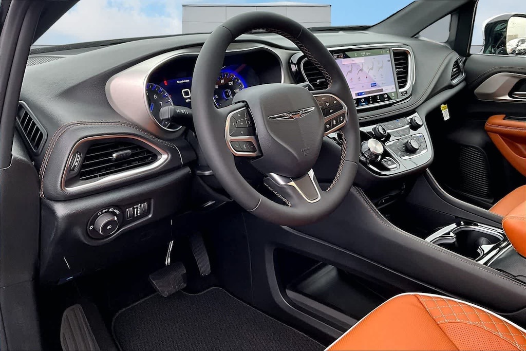 New 2026 Chrysler Pacifica Pinnacle Passenger Van