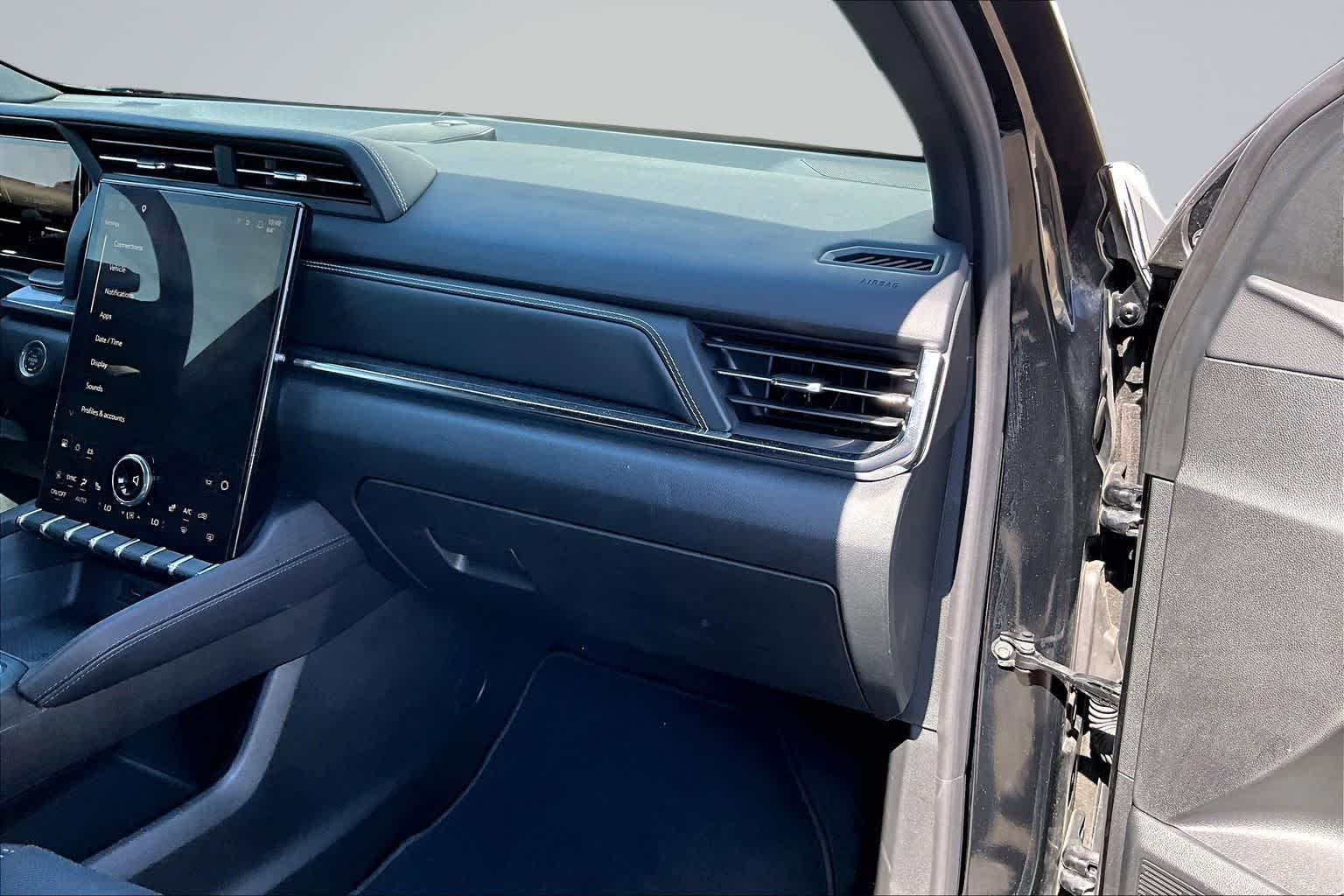 Thumbnail: 2025 GMC Terrain - 24