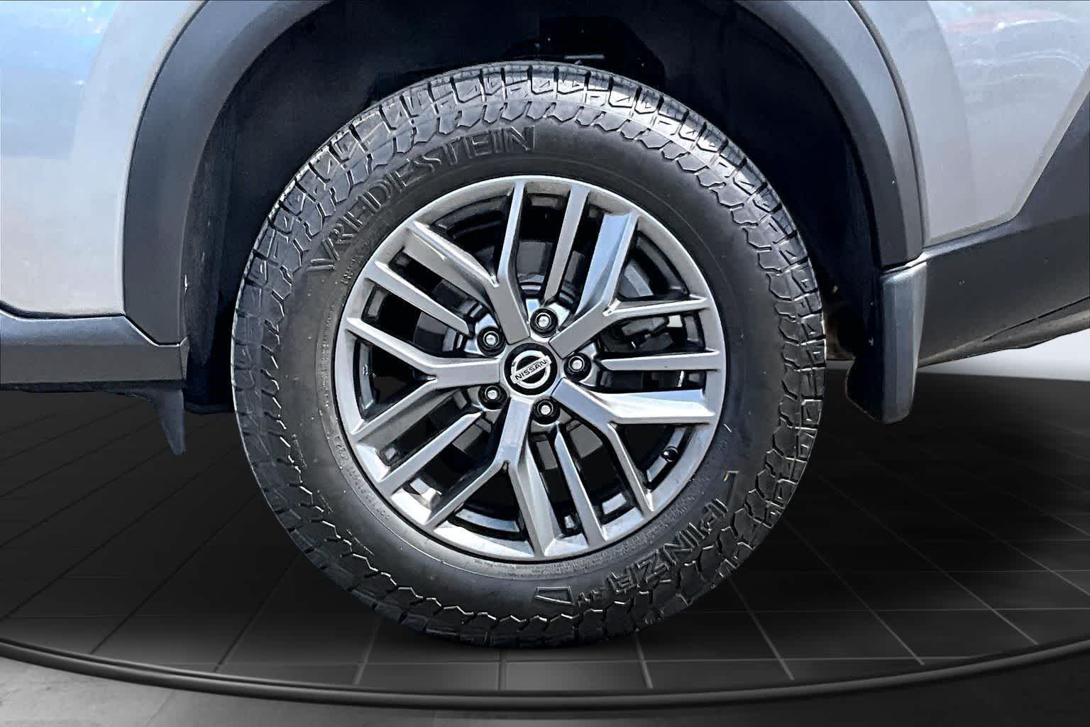 Thumbnail: 2021 Nissan Rogue - 35
