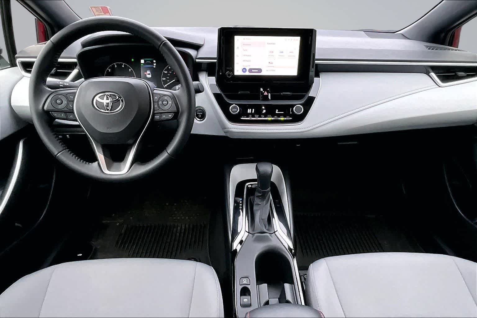 Thumbnail: 2025 Toyota Corolla - 10