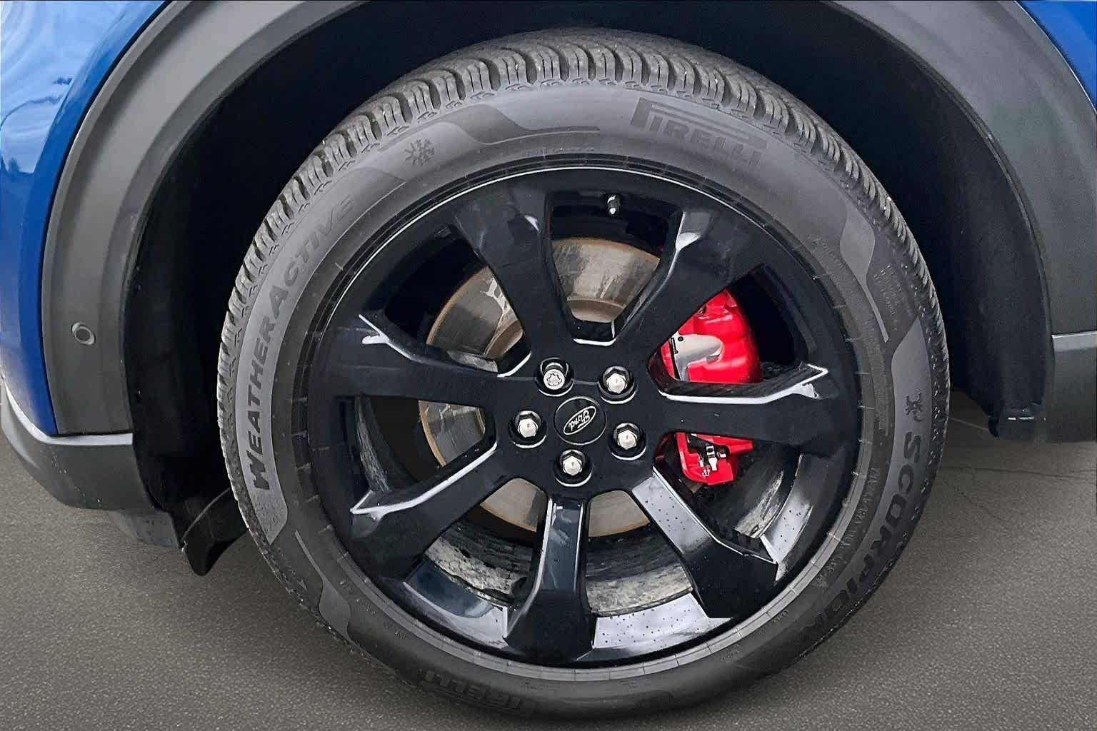 Thumbnail: 2021 Ford Explorer - 8