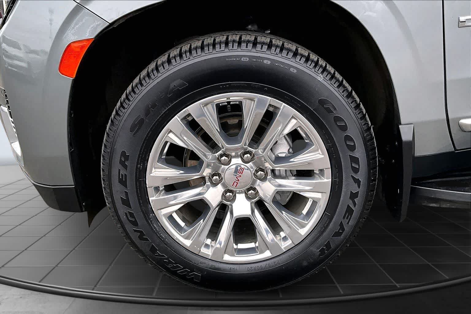 Thumbnail: 2024 GMC Yukon - 8
