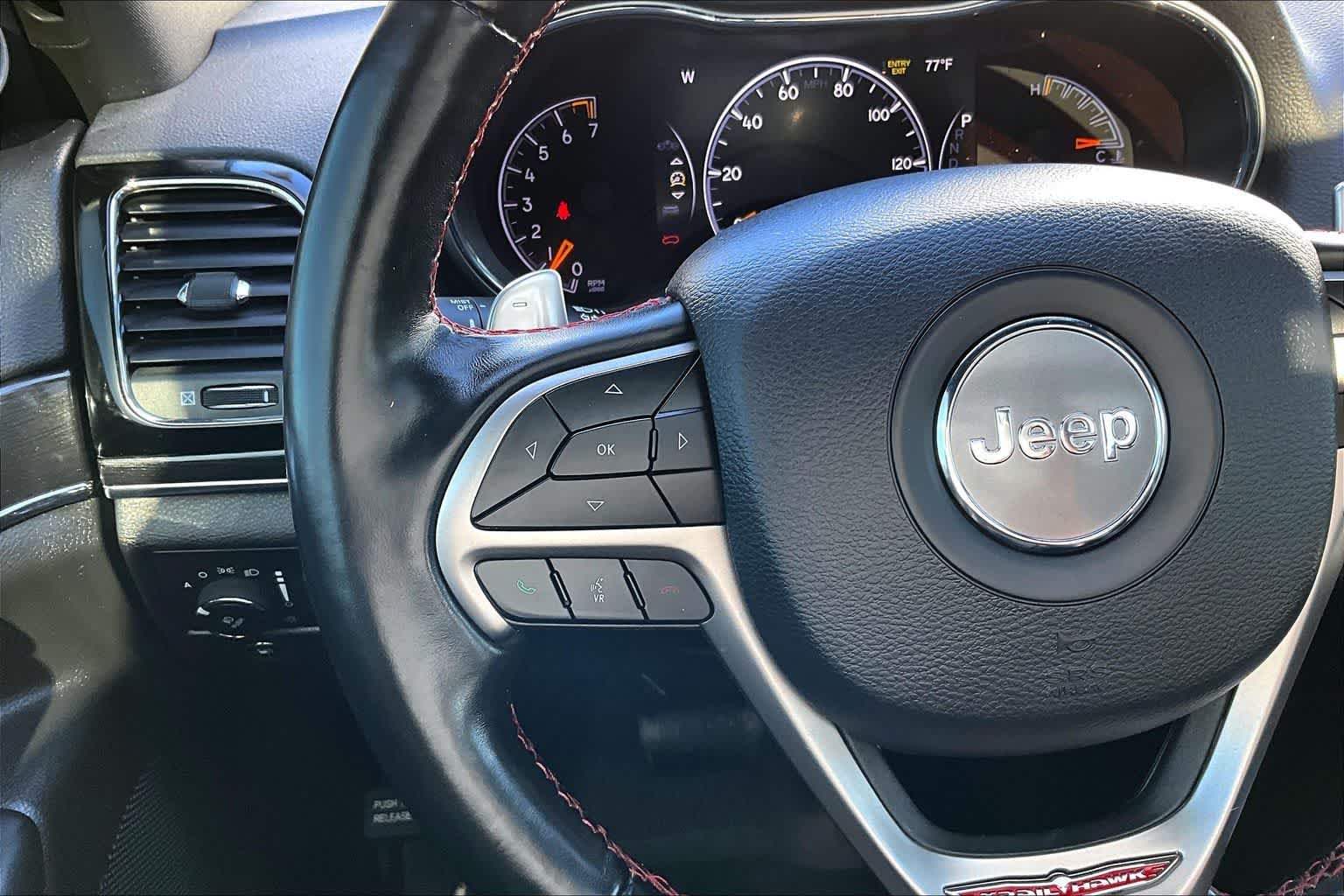 Thumbnail: 2020 Jeep Grand Cherokee - 24