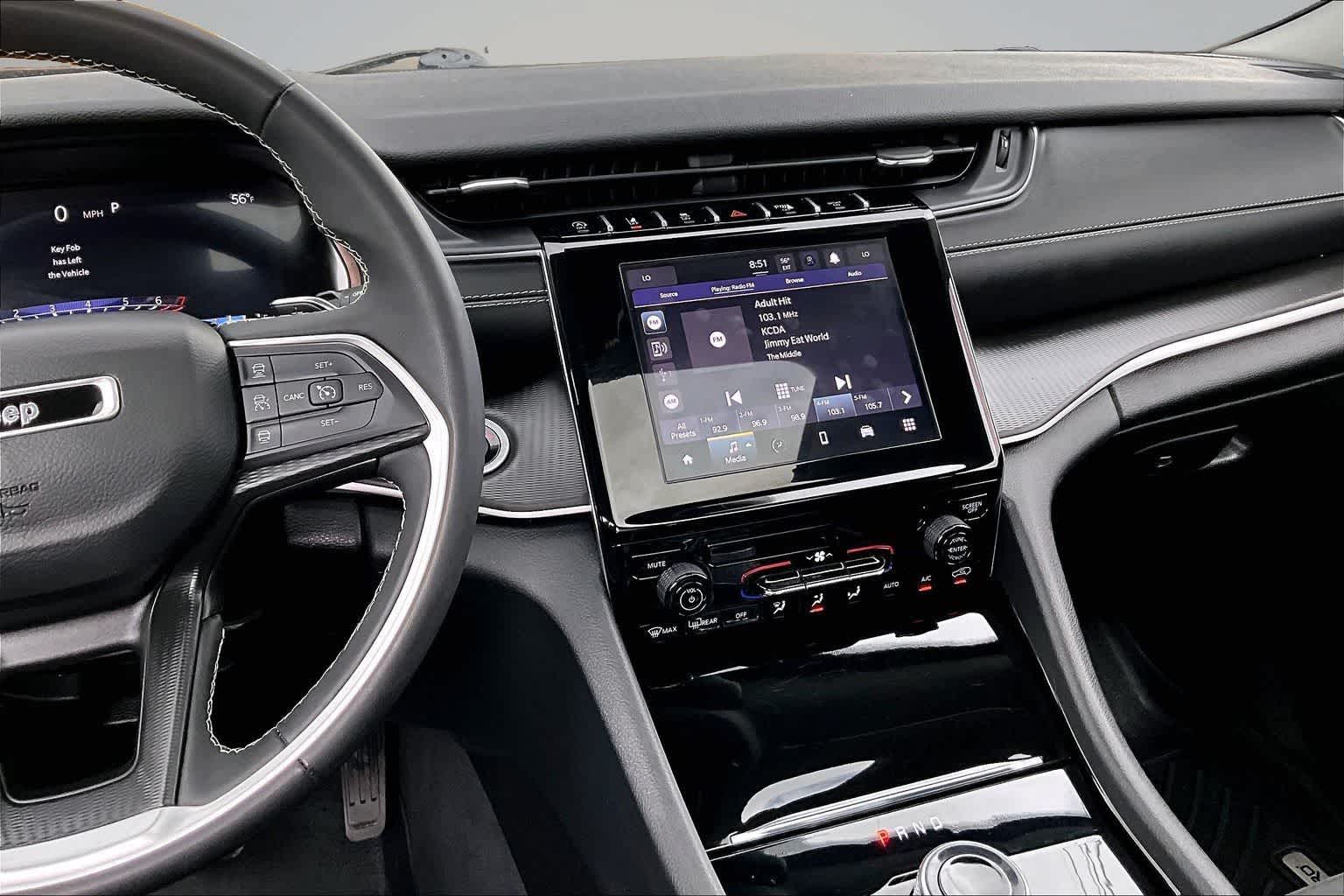 Thumbnail: 2023 Jeep Grand Cherokee - 15