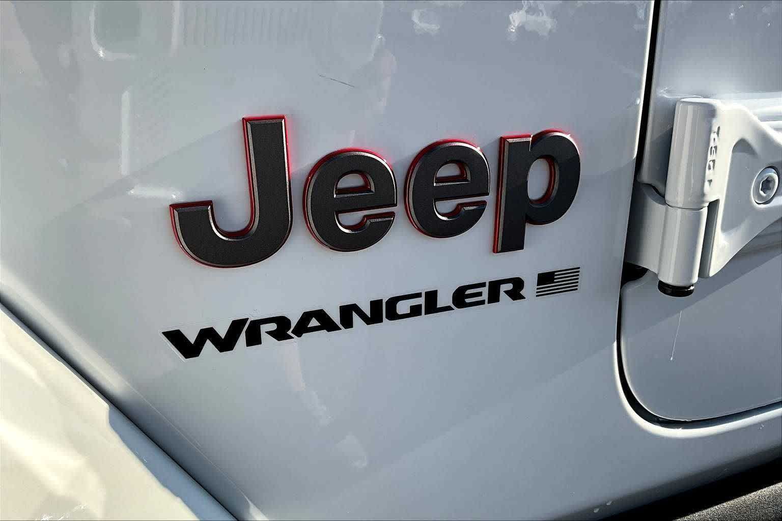 Thumbnail: 2025 Jeep Wrangler - 8