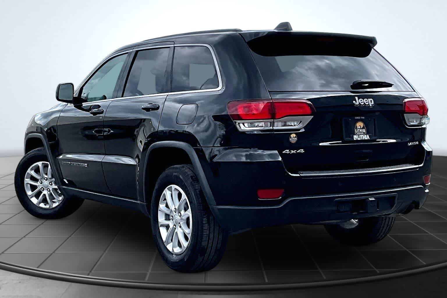 Thumbnail: 2022 Jeep Grand Cherokee - 4