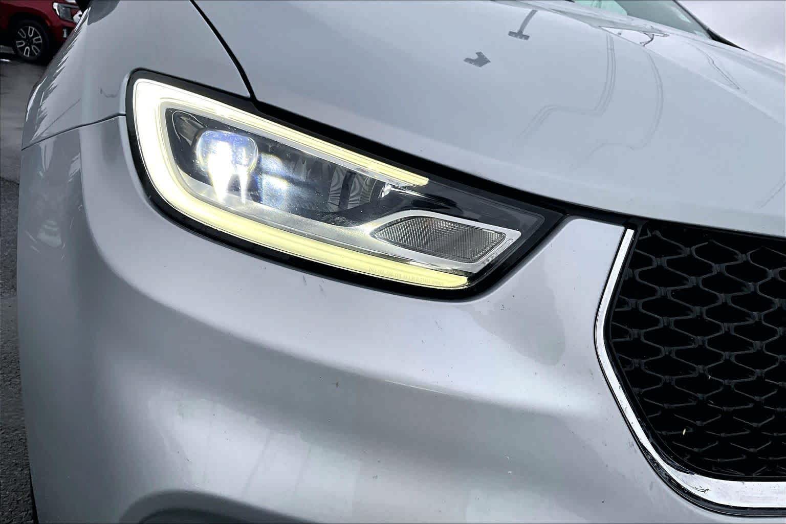 Thumbnail: 2024 Chrysler Pacifica - 32