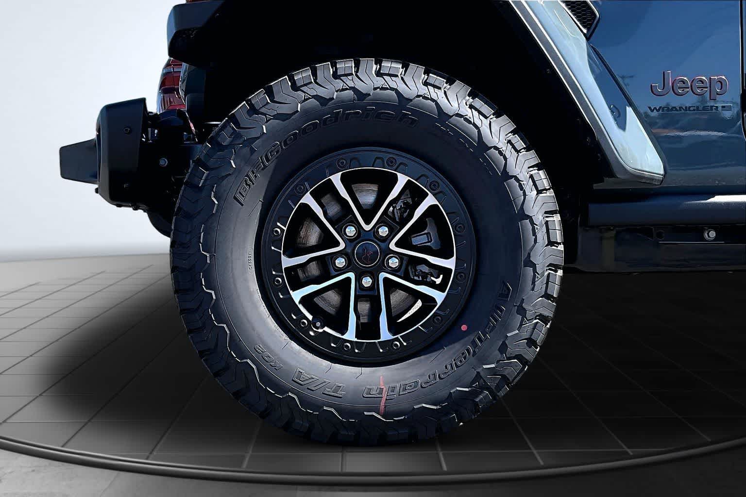 Thumbnail: 2026 Jeep Wrangler - 8