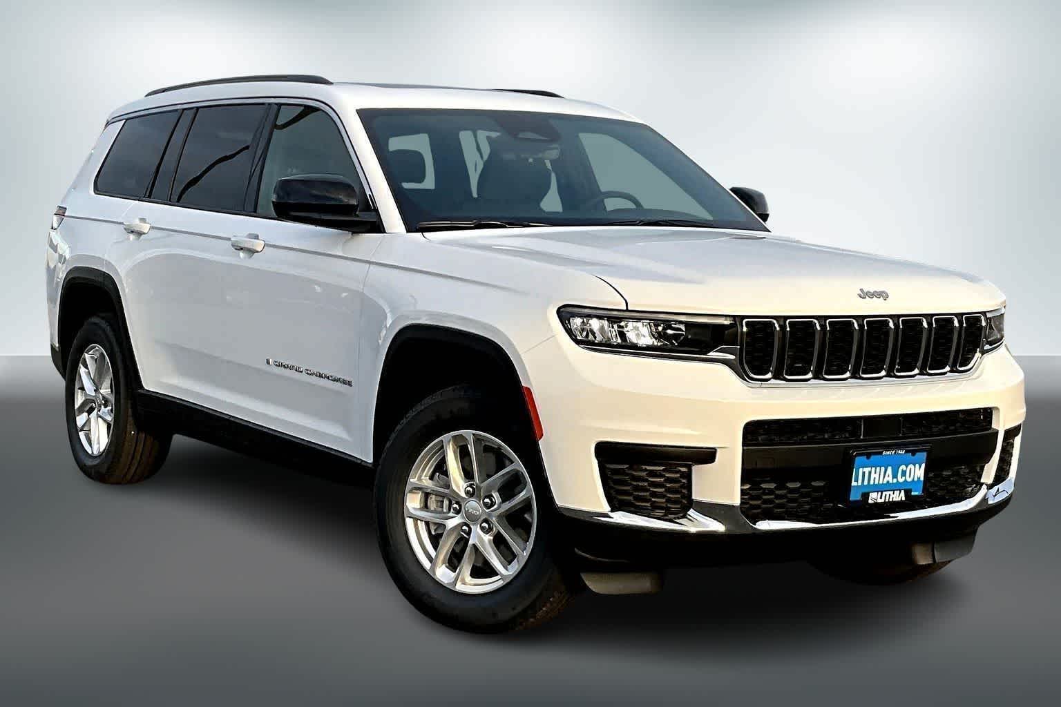 Thumbnail: 2025 Jeep Grand Cherokee L - 22