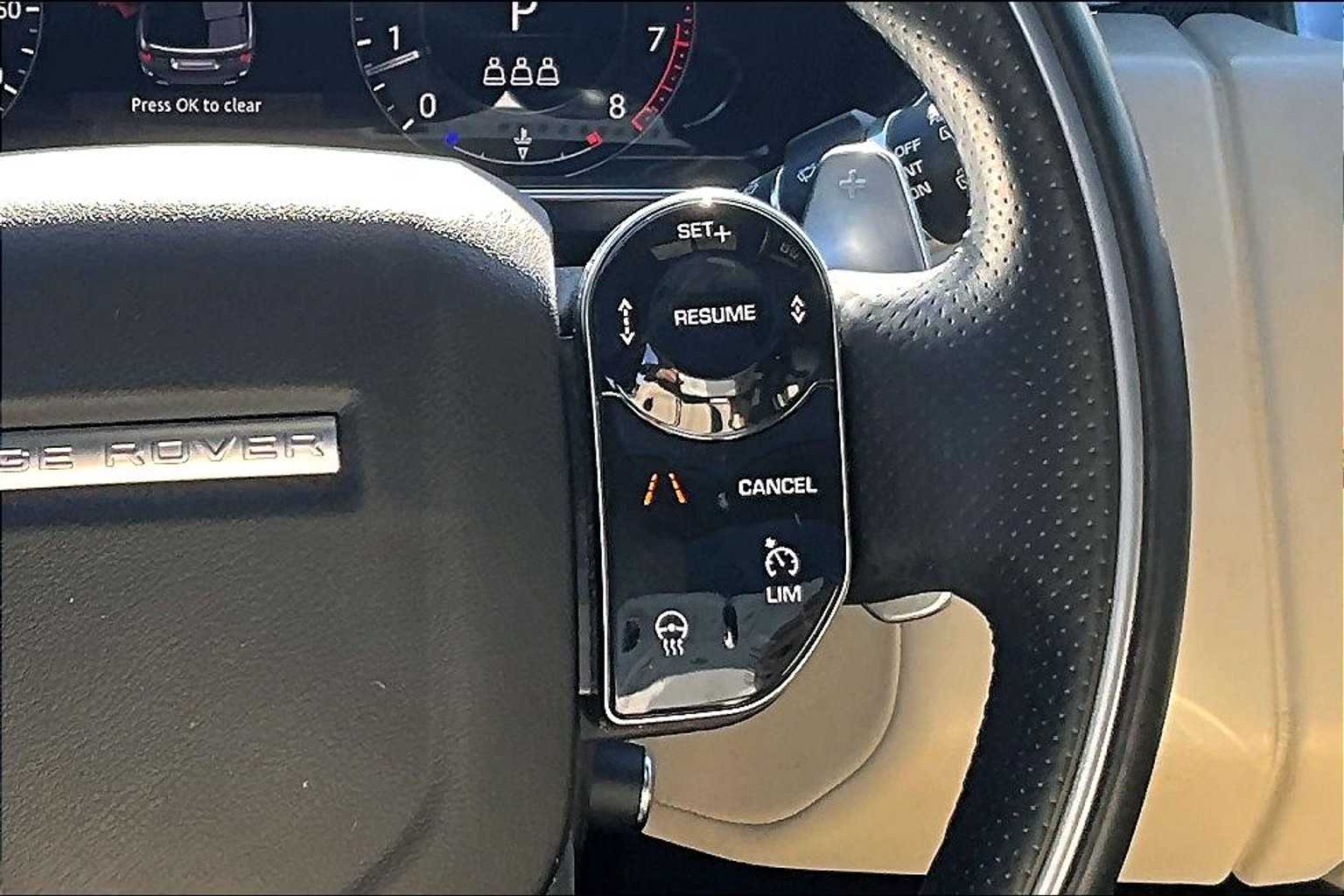 Thumbnail: 2020 Land Rover Range Rover Sport - 26