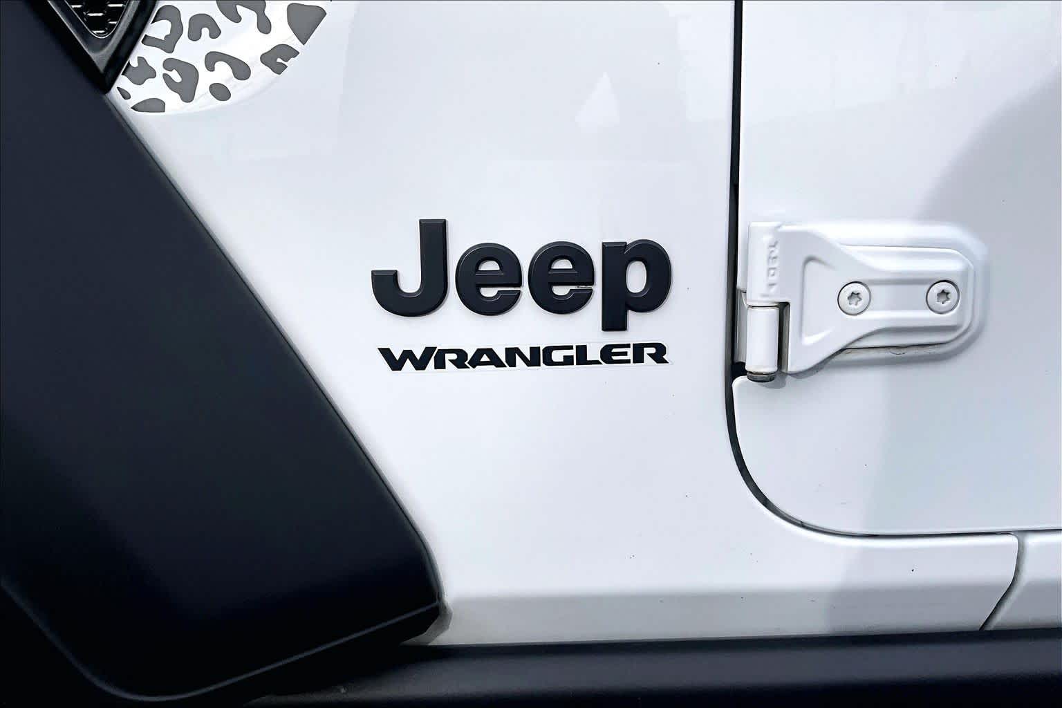Thumbnail: 2022 Jeep Wrangler - 7