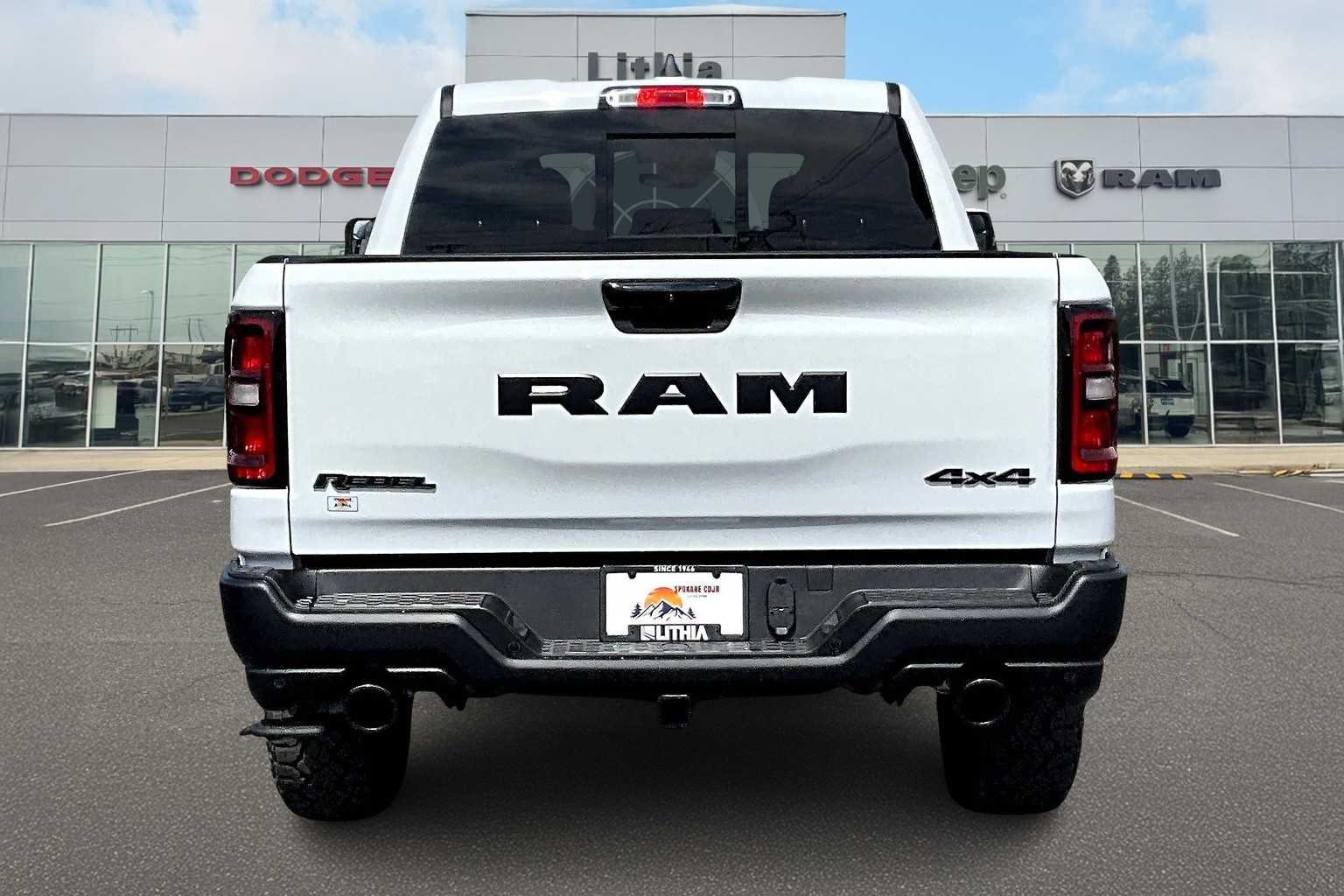 Thumbnail: 2026 RAM 1500 - 5