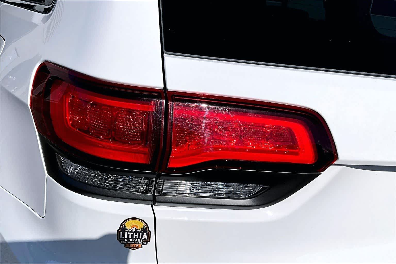 Thumbnail: 2020 Jeep Grand Cherokee - 31