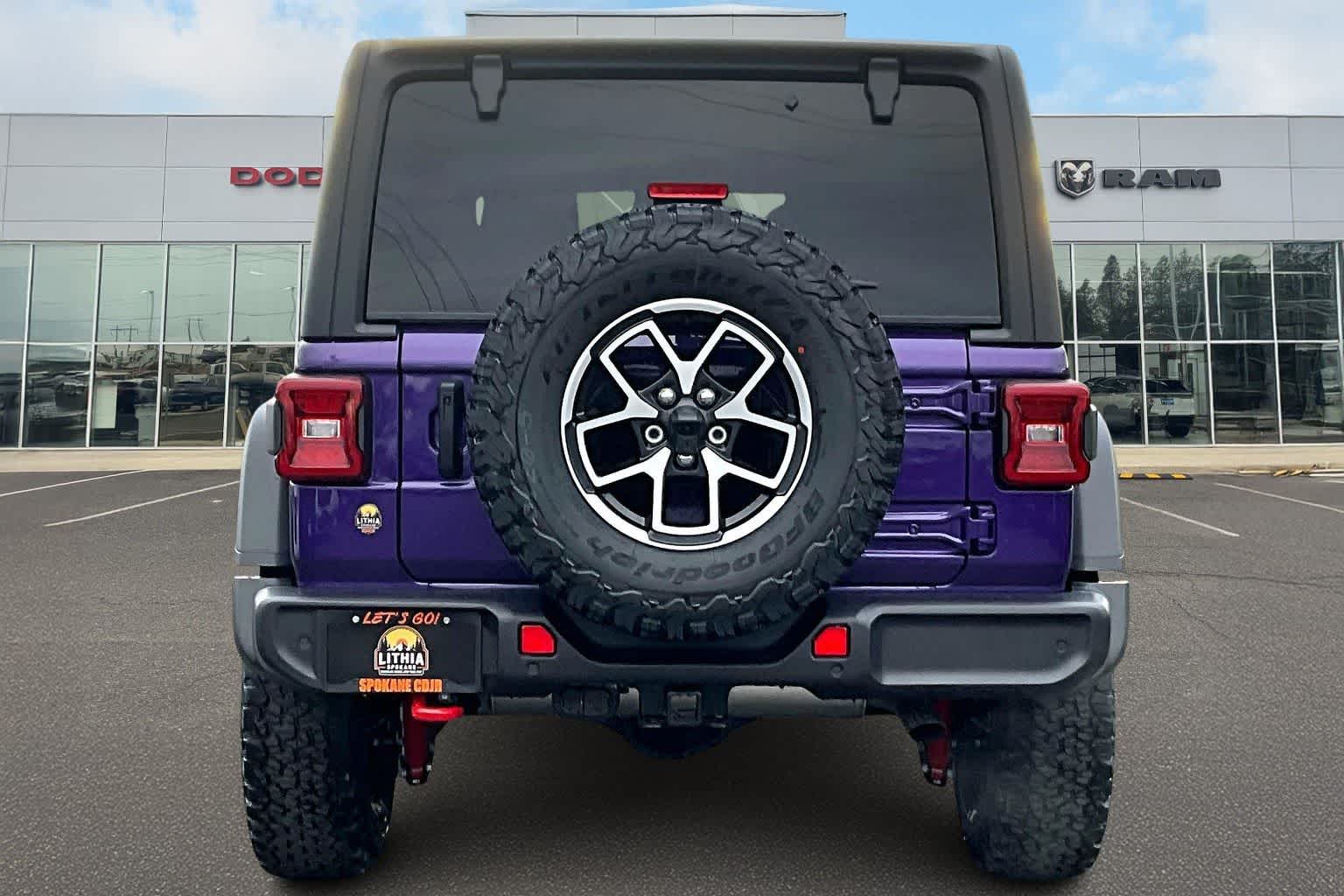 Thumbnail: 2026 Jeep Wrangler - 5