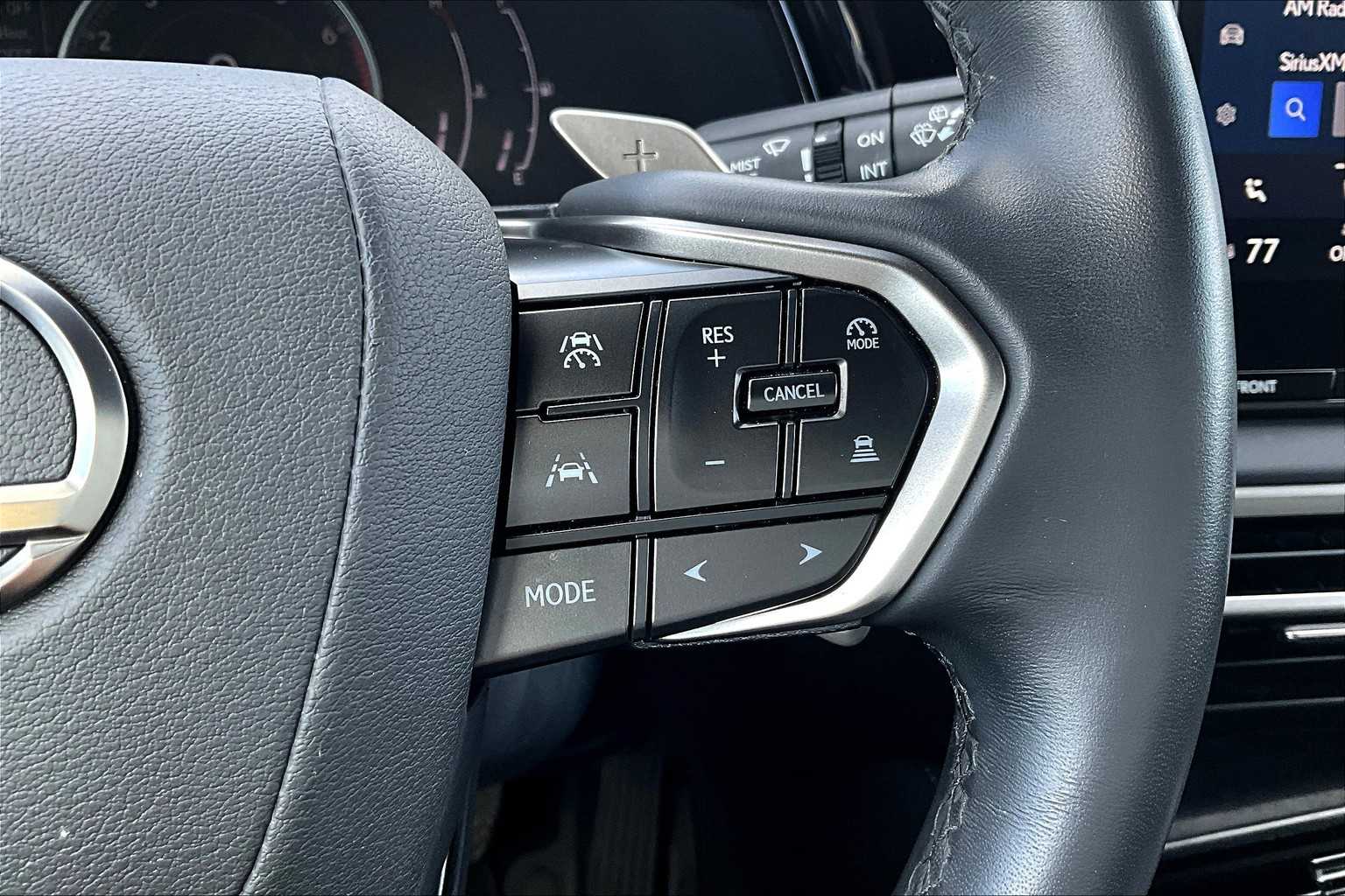 Thumbnail: 2024 Lexus RX - 26