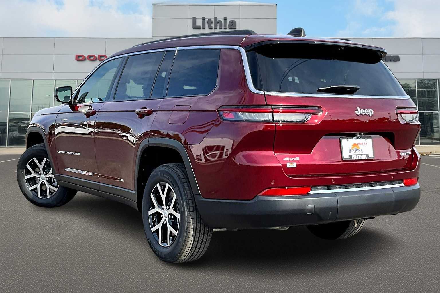 Thumbnail: 2025 Jeep Grand Cherokee L - 4