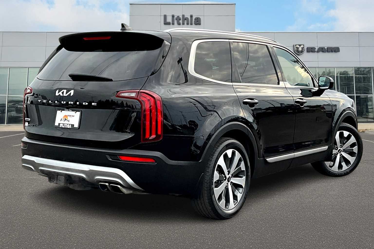 Thumbnail: 2022 Kia Telluride - 23