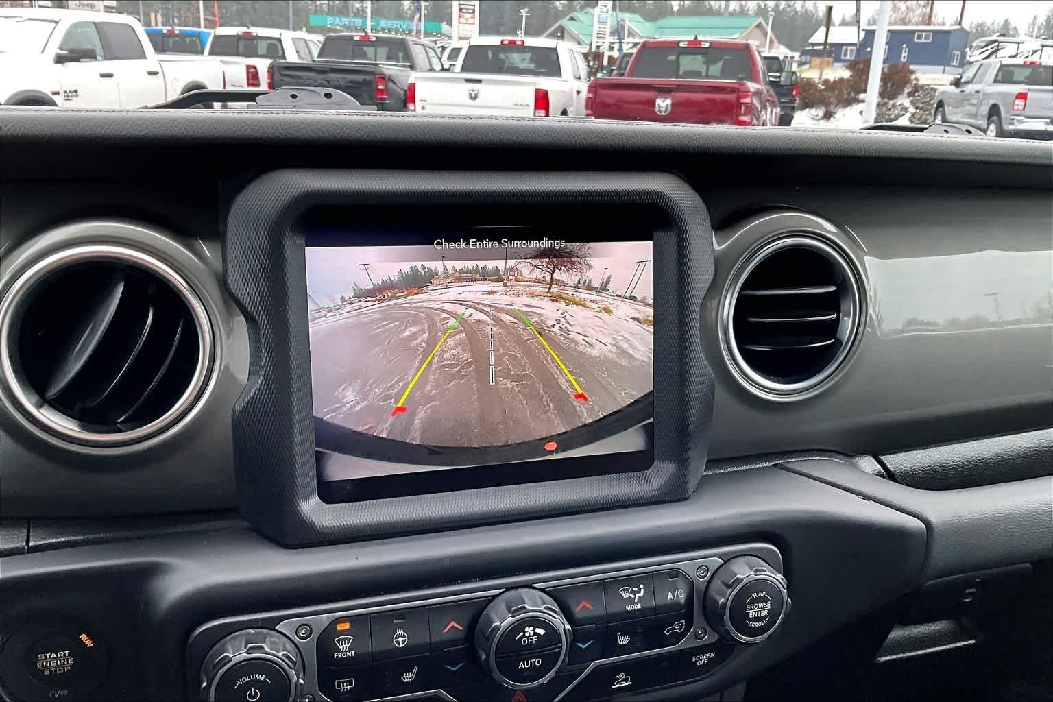 Thumbnail: 2023 Jeep Wrangler - 27