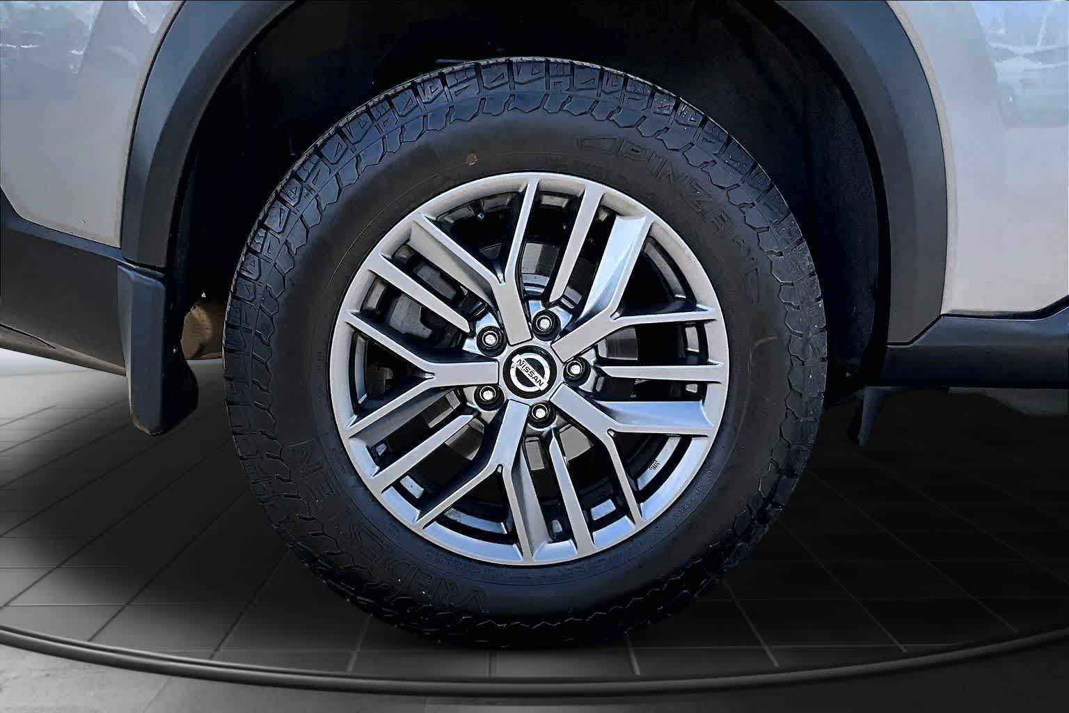 Thumbnail: 2021 Nissan Rogue - 34