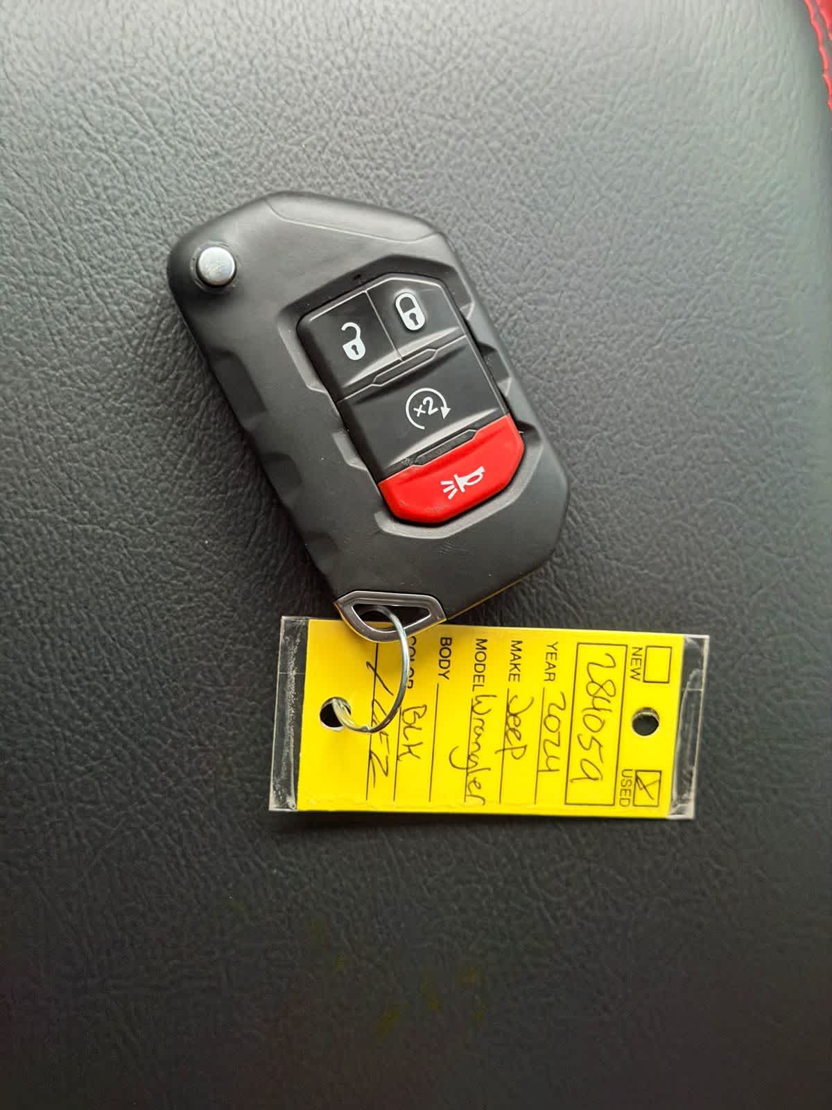 Thumbnail: 2024 Jeep Wrangler - 35