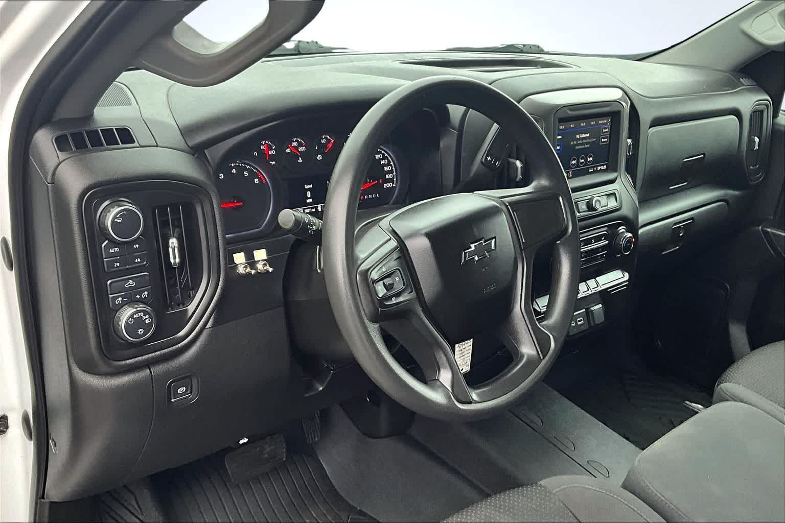 Thumbnail: 2021 Chevrolet Silverado 1500 - 2