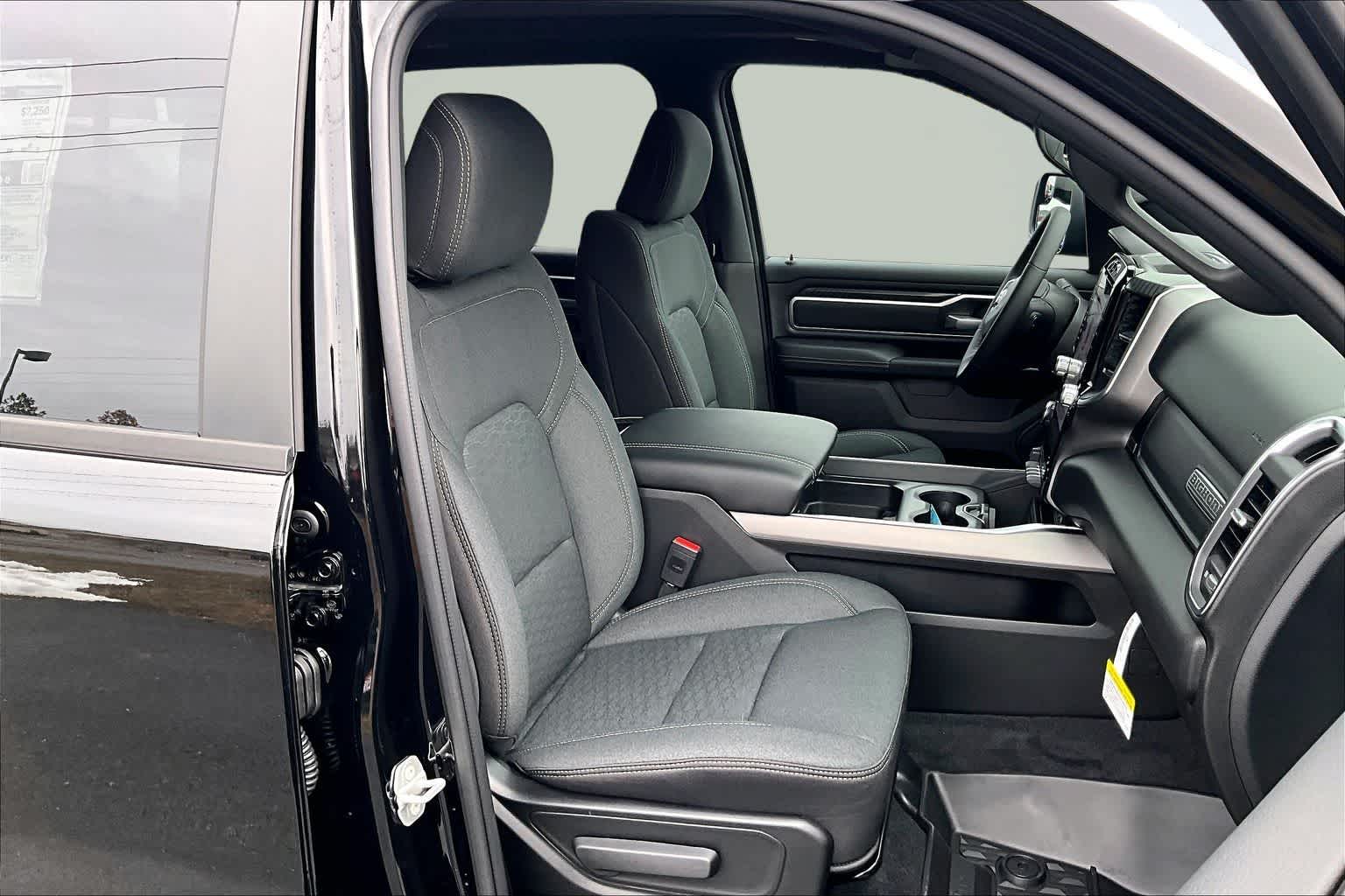 Thumbnail: 2026 RAM 1500 - 14