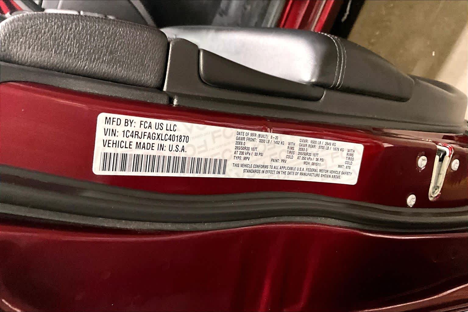 Thumbnail: 2020 Jeep Grand Cherokee - 21