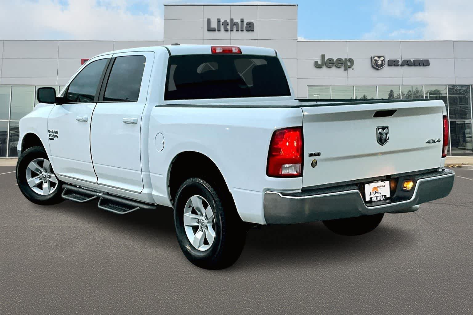 Thumbnail: 2021 RAM 1500 Classic - 4