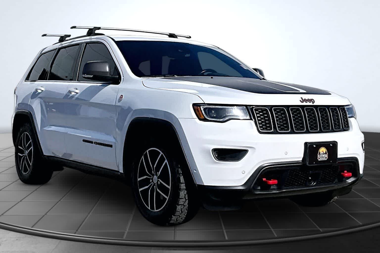 Thumbnail: 2020 Jeep Grand Cherokee - 21