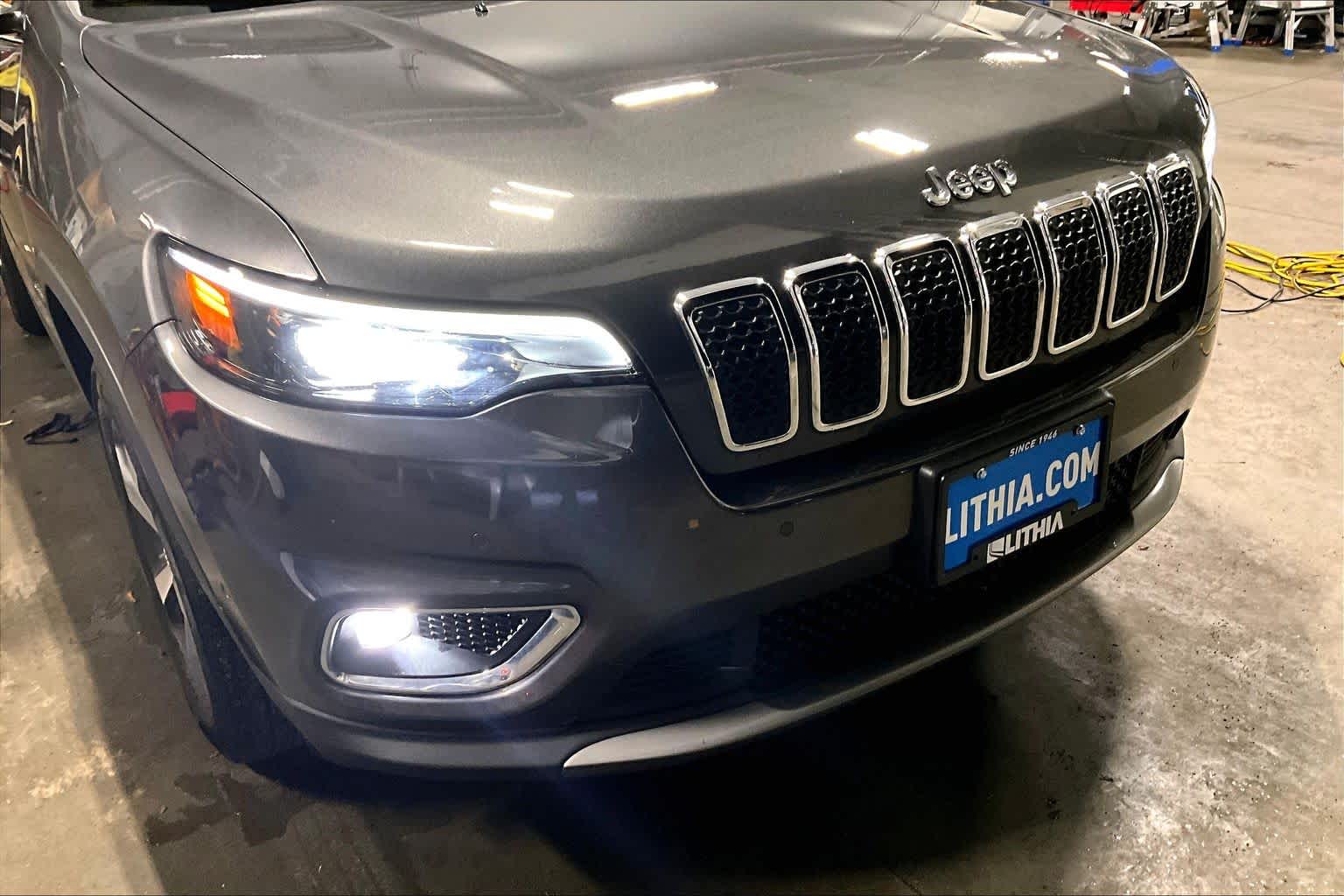 Thumbnail: 2022 Jeep Cherokee - 33